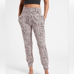 Athleta joggers size XXS